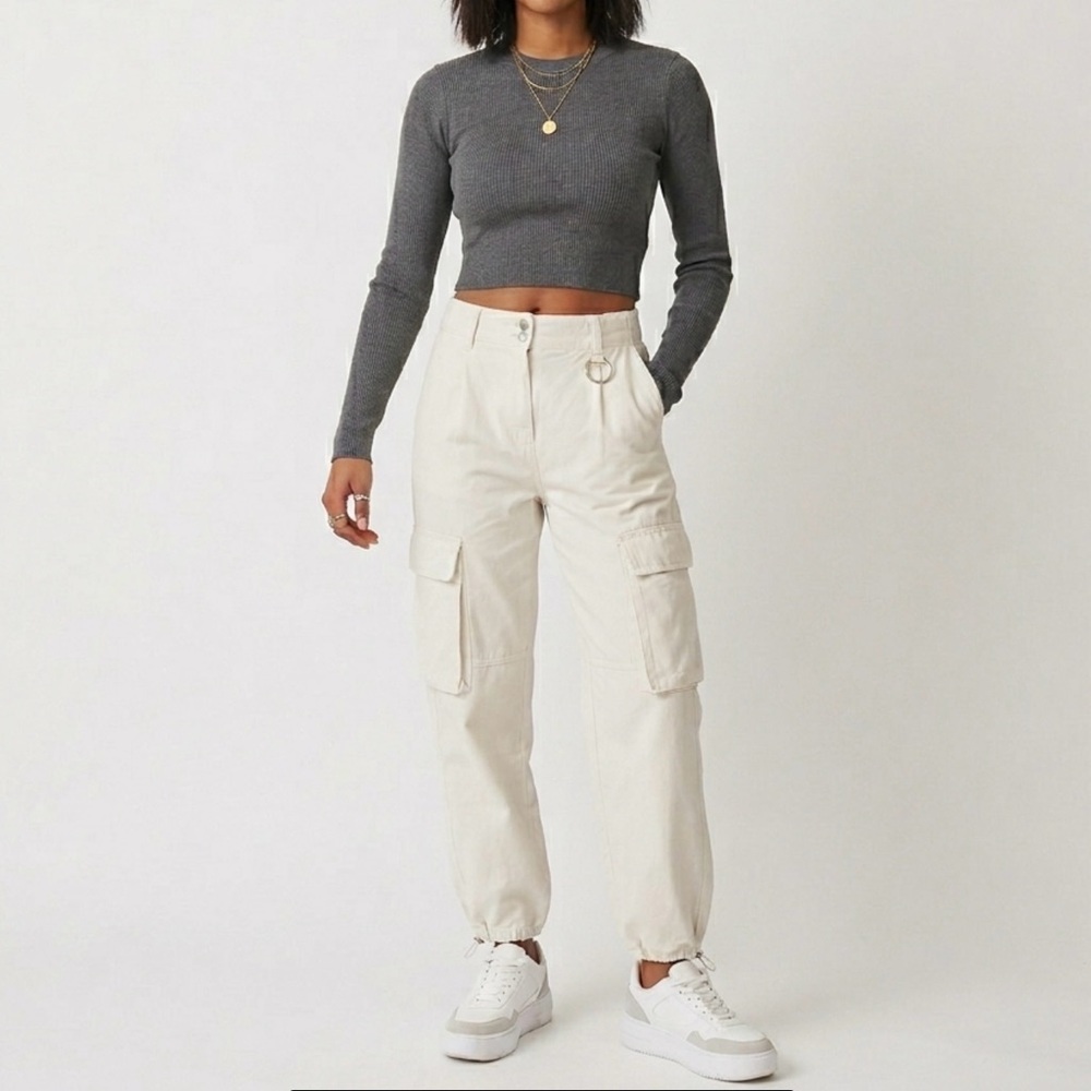 Bershka High-Waisted Cargo Joggers Sz 6 (38) White Streetwear Utility Y2K Boho